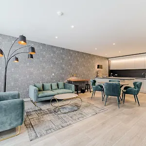 Acropolis - Luxury Appartments I Hotelservice And Parking Aparthotel Middelkerke